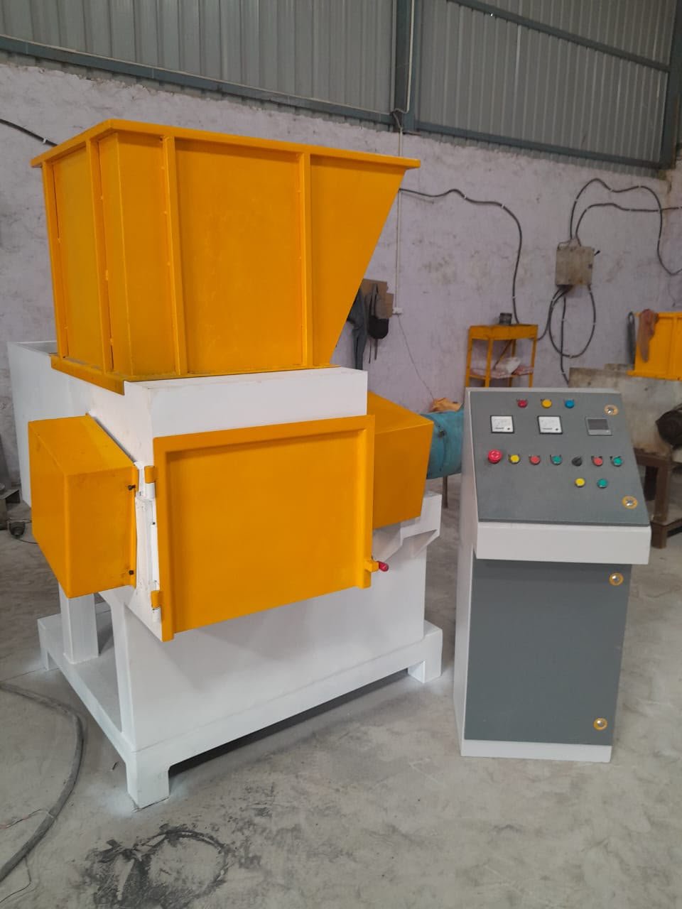 Single Shaft Shredder view 2
